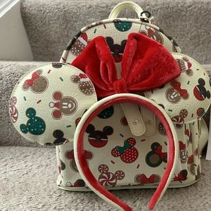 NEW Loungefly Disney Christmas Mickey and Minnie Cookie Headband with bag.
